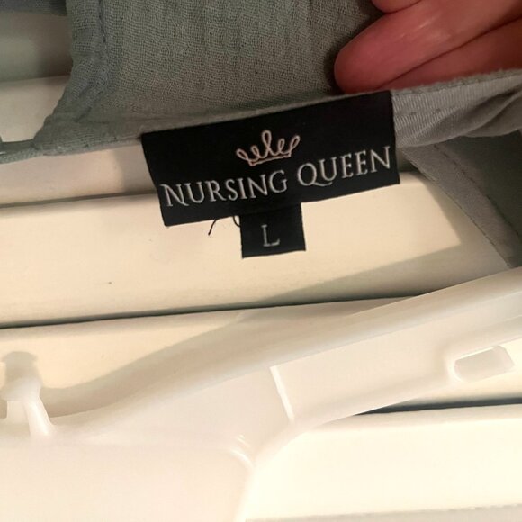 Nursing Queen Gauze Ruffle Midi Dress in Seafoam Green - Size Large - Picture 4 of 8